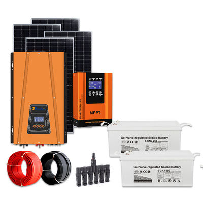 Un buen precio. Kit completo de sistema solar de 8kw de fase única regulable de voltaje de CA fuera de la red en línea