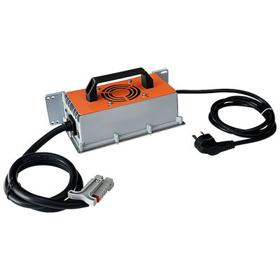 Un buen precio. 2200W Lifepo4 Cargador de batería resistente al agua de ácido de plomo de litio IP67 24V 50A 36V 40A 48V 30A 60V 30A en línea